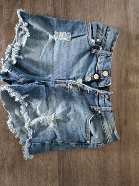 Frayed High-Rise Denim Shorts - Blue